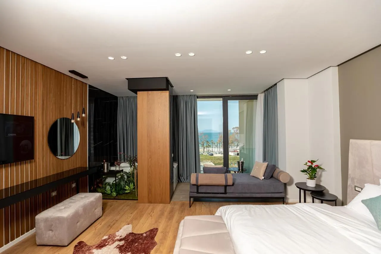 Ames Hotel & Spa Vlorë