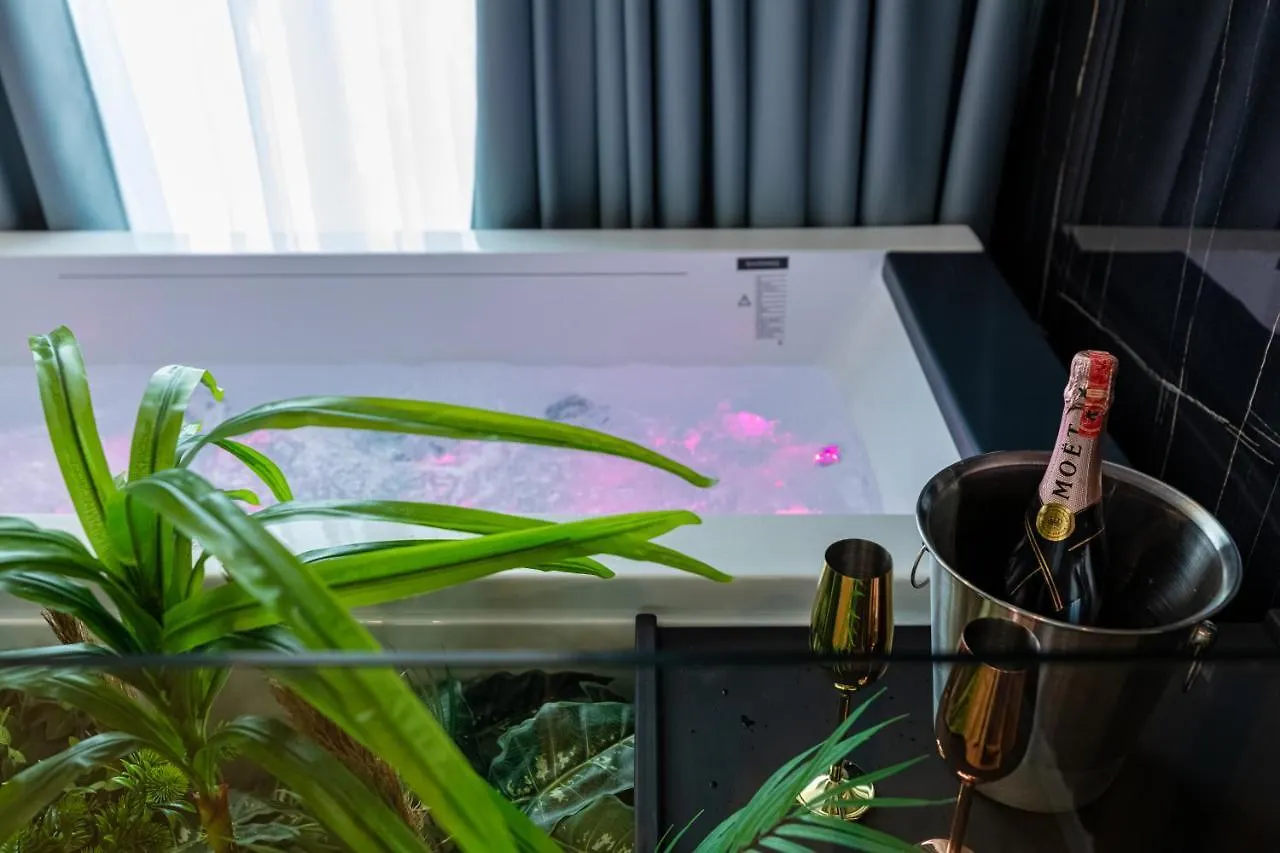 Ames Hotel & Spa Vlorë