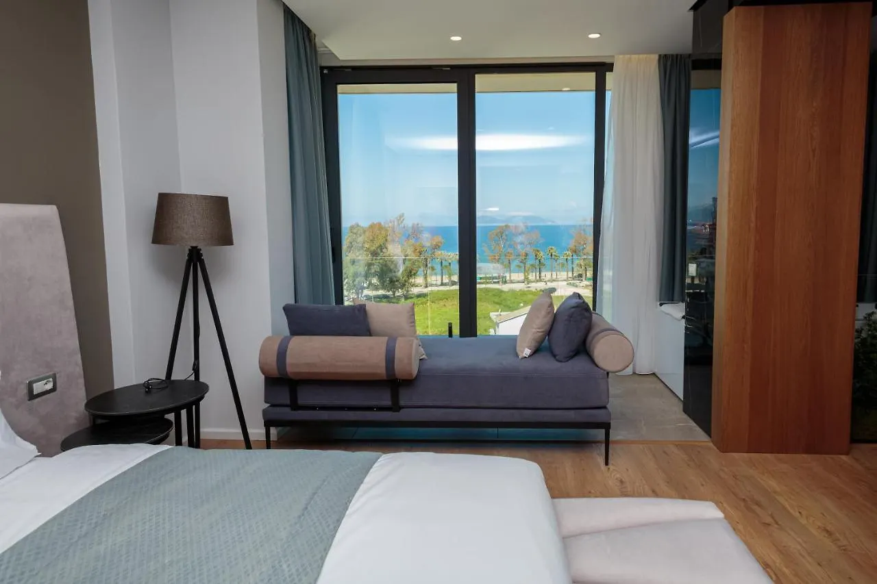 Ames Hotel & Spa Vlorë