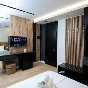 Hotel Three
